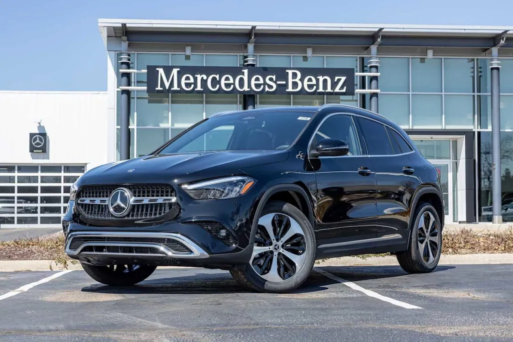 2025 Mercedes Benz GLA 250 4MATIC photo 1