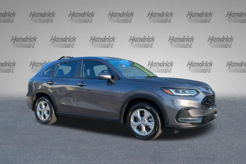 2023 Honda HR-V LX photo 1
