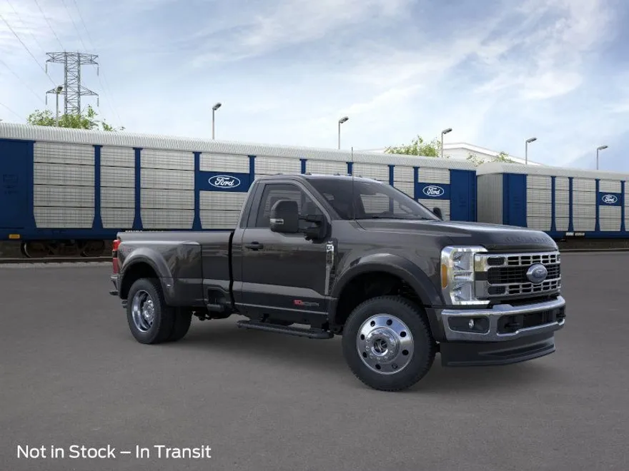 2026 Ford F-450 XLT photo 1