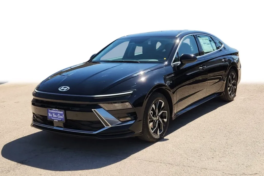 2025 Hyundai Sonata SEL photo 1