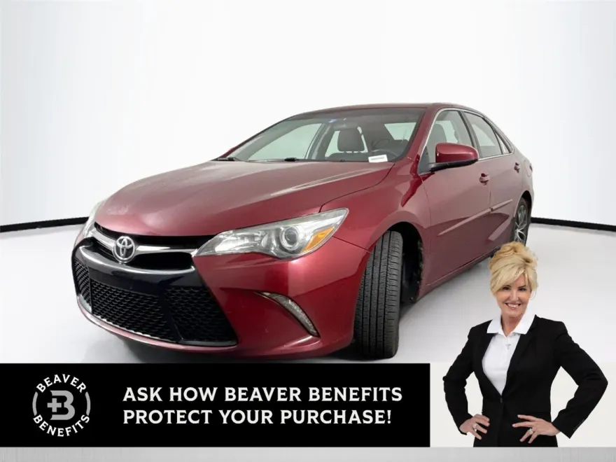 2016 Toyota Camry photo 1