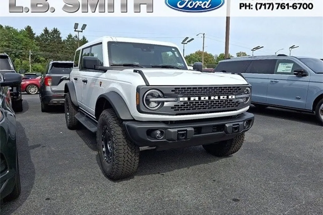 2025 Ford Bronco Badlands photo 1