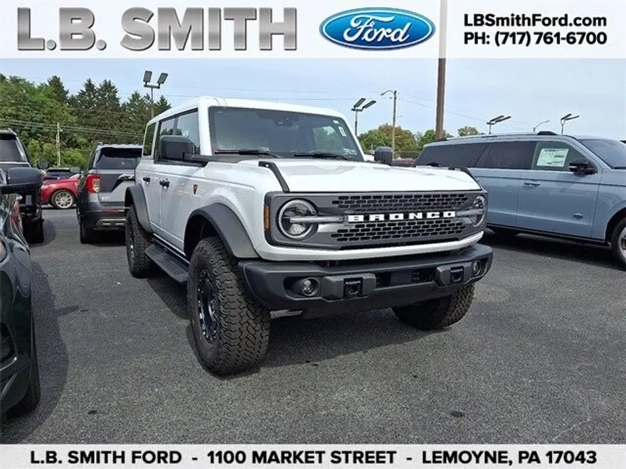 2025 Ford Bronco Badlands photo 1