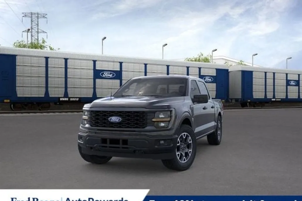 2025 Ford F-150 STX photo 1