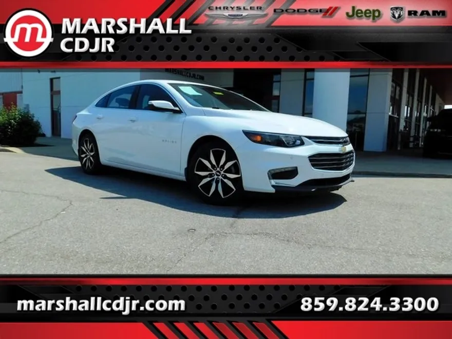 2017 Chevrolet Malibu 1LT photo 1