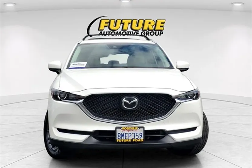 2019 Mazda CX-5 Touring photo 1