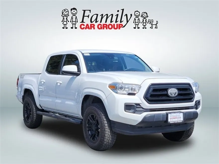 2021 Toyota Tacoma SR photo 2