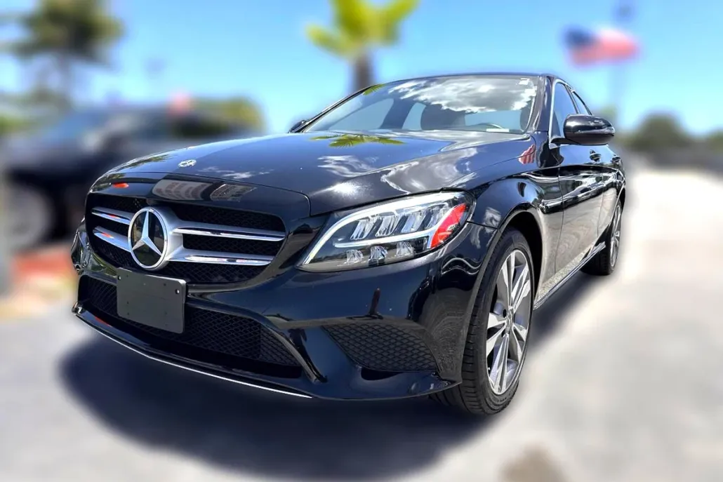 2019 Mercedes Benz C 300 4MATIC Sedan photo 1