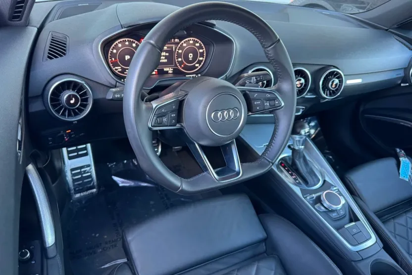 2016 Audi TT 2.0T Quattro photo 1