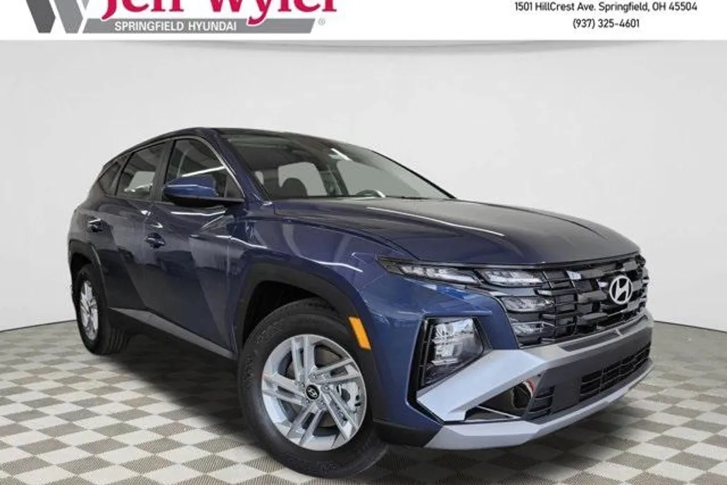 2025 Hyundai Tucson SE photo 1