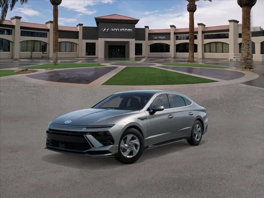 2025 Hyundai Sonata SE photo 1