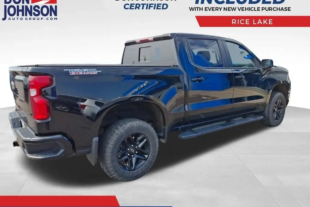 2022 Chevrolet Silverado 1500 LT Trail Boss photo 1