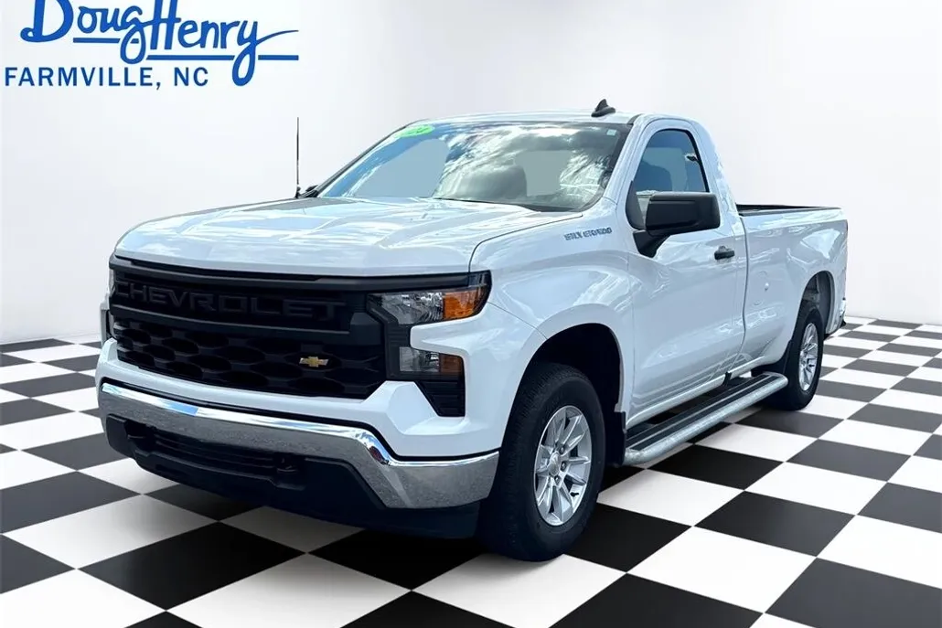 2024 Chevrolet Silverado 1500 photo 1