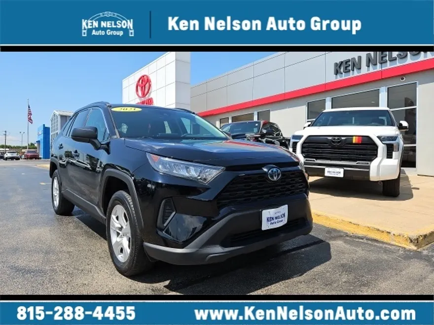 2021 Toyota RAV4 Hybrid LE photo 1