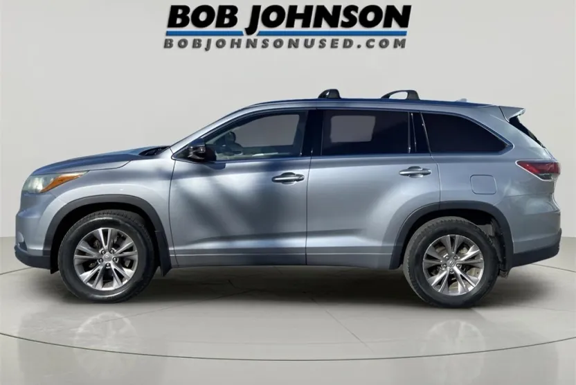 2015 Toyota Highlander XLE photo 1