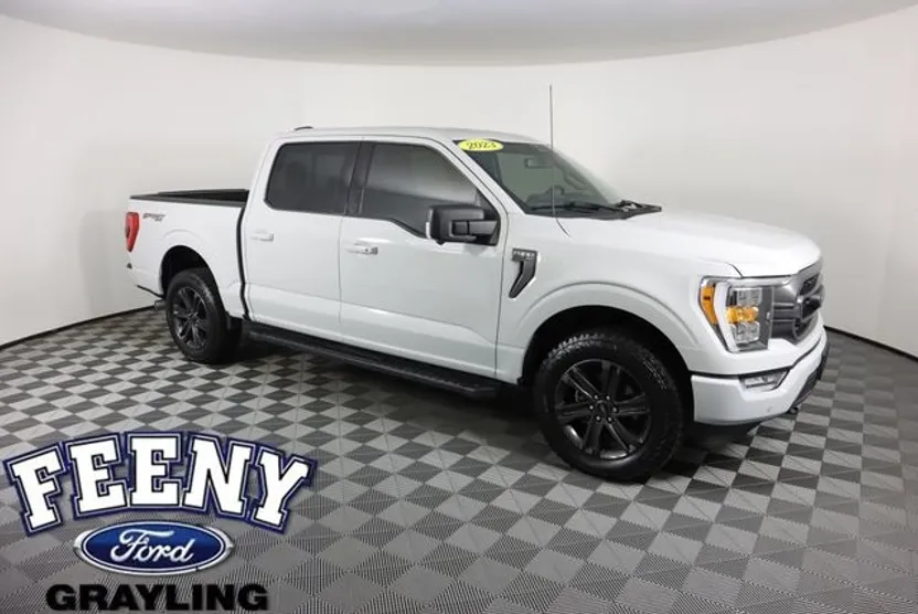 2023 Ford F-150 XLT photo 1