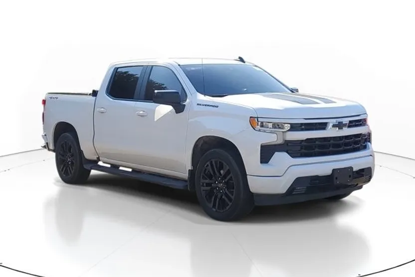 2024 Chevrolet Silverado 1500 RST photo 1