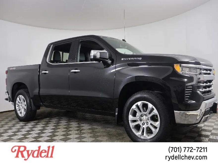 2022 Chevrolet Silverado 1500 LTZ photo 1