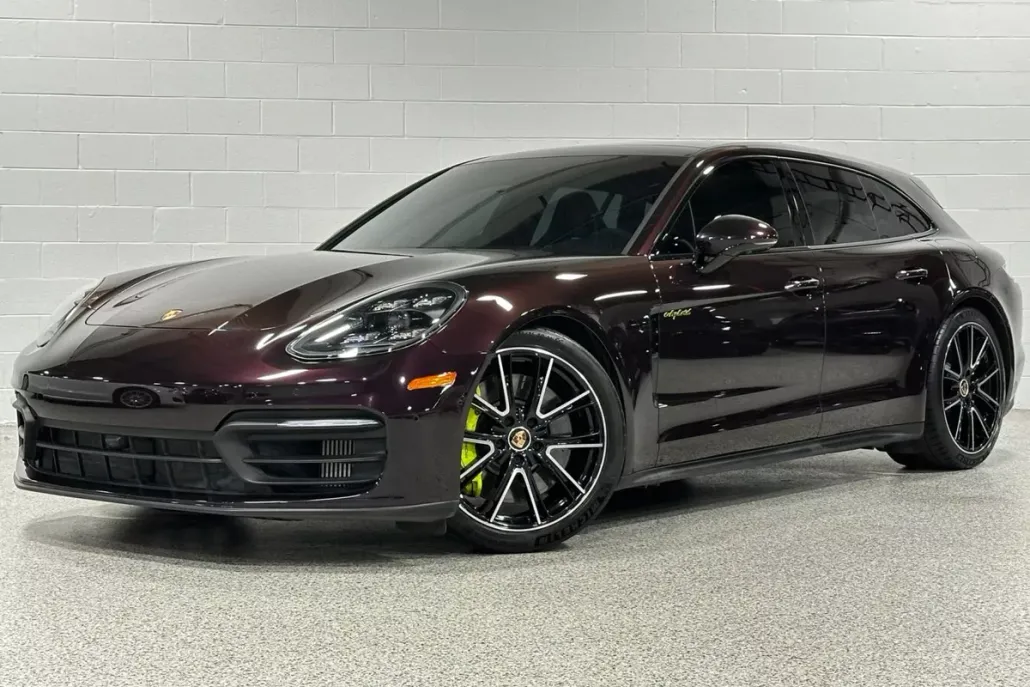 2022 Porsche Panamera 4S E-Hybrid Sport Turismo photo 1