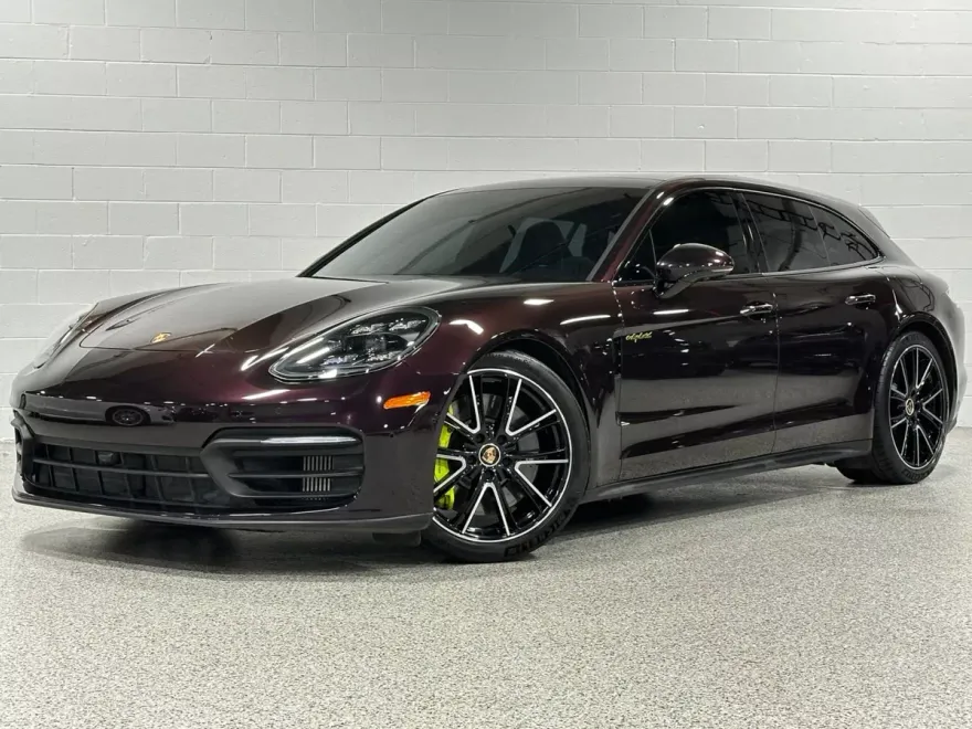 2022 Porsche Panamera 4S E-Hybrid Sport Turismo photo 1