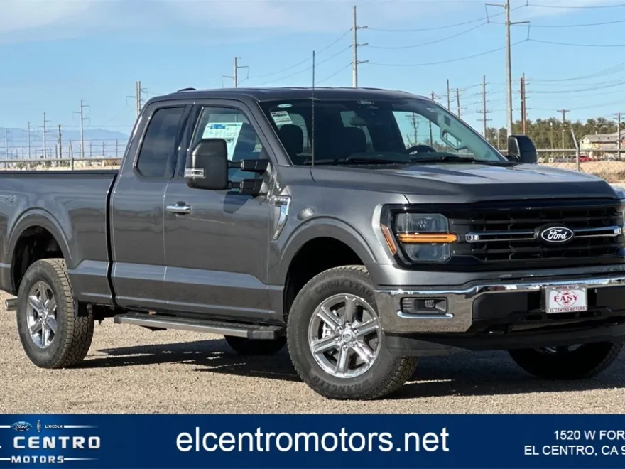 2025 Ford F-150 XLT photo 1