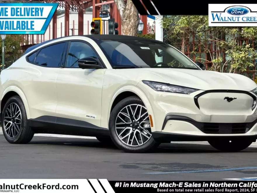 2025 Ford Mustang Mach-E Premium photo 1