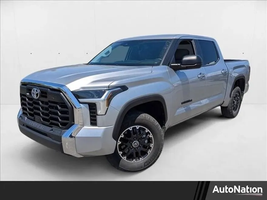 2023 Toyota Tundra SR5 photo 1