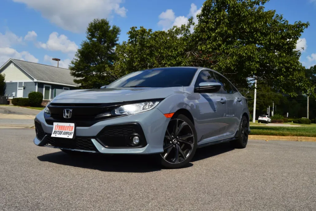 2019 Honda Civic Sport photo 1