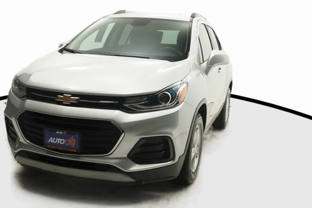 2020 Chevrolet Trax LT photo 1