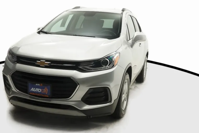 2020 Chevrolet Trax LT photo 1