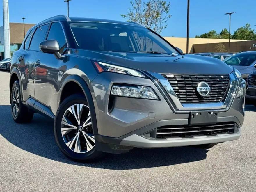 2021 Nissan Rogue SV photo 1