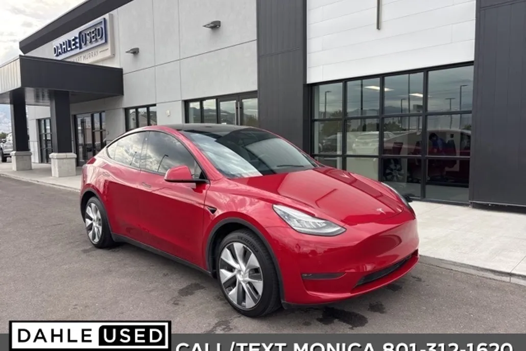 2020 Tesla Model Y Long Range photo 1