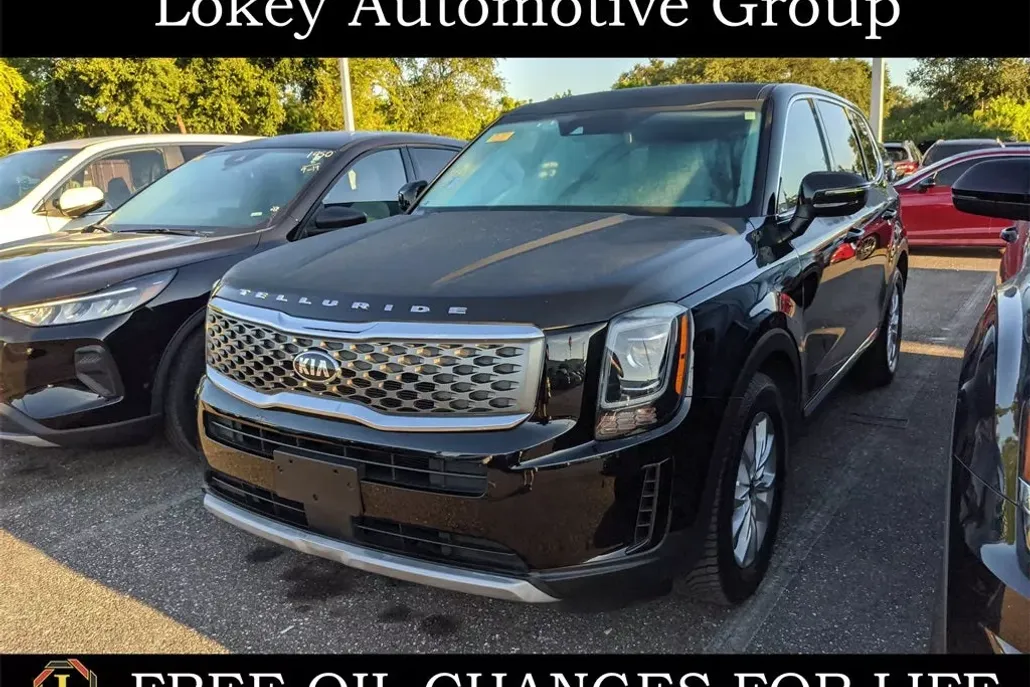 2021 Kia Telluride LX photo 1
