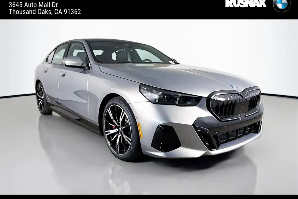 2026 Bmw 550e xDrive photo 1