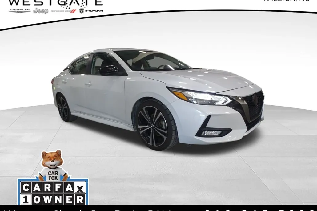 2022 Nissan Sentra SR photo 1