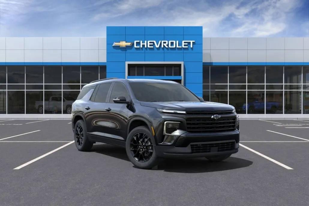 2025 Chevrolet Traverse photo 1