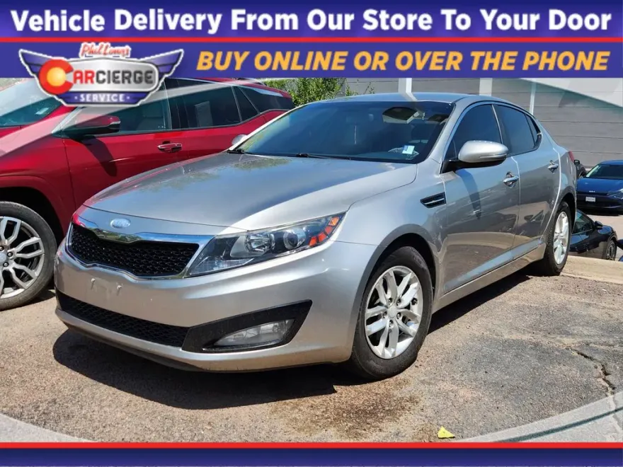 2013 Kia Optima LX photo 1