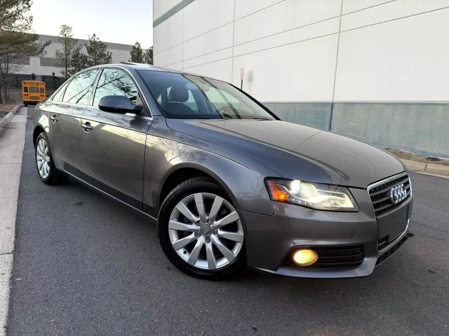 2012 Audi A4 2.0T Premium photo 1