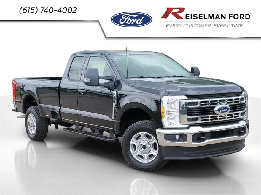 2025 Ford F-350 photo 1