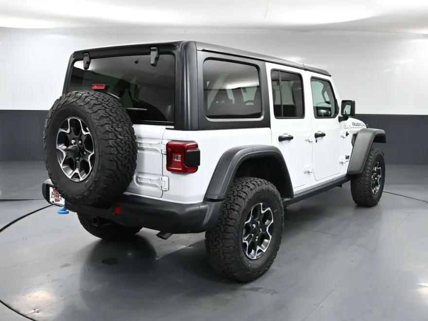 2023 Jeep Wrangler Rubicon 4xe photo 1
