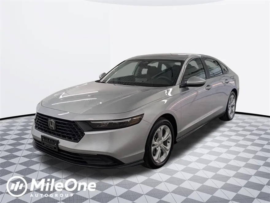 2024 Honda Accord LX photo 1