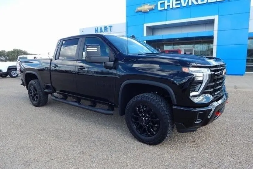 2025 Chevrolet Silverado 2500HD LT photo 1
