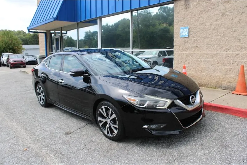 2017 Nissan Maxima Platinum photo 1