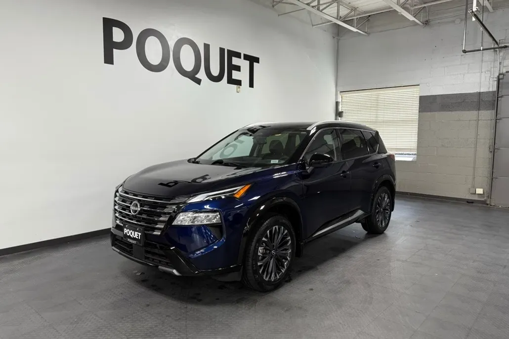 2024 Nissan Rogue Platinum photo 1
