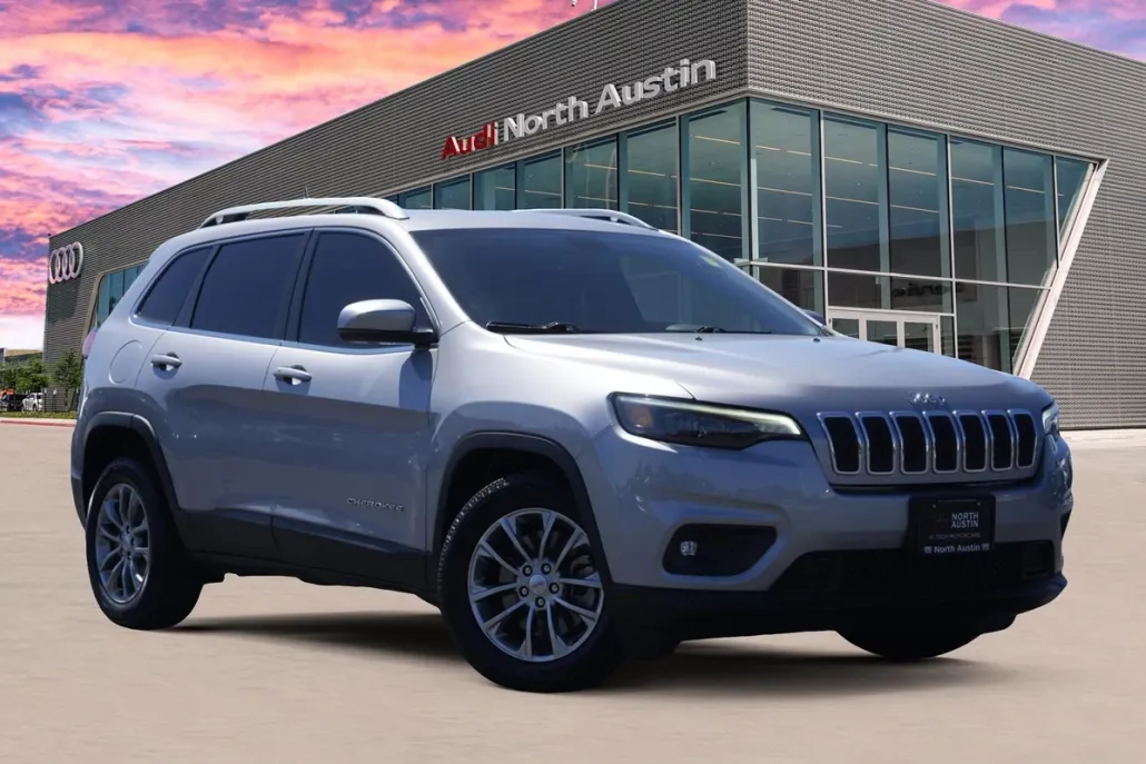 2019 Jeep Cherokee Latitude photo 1