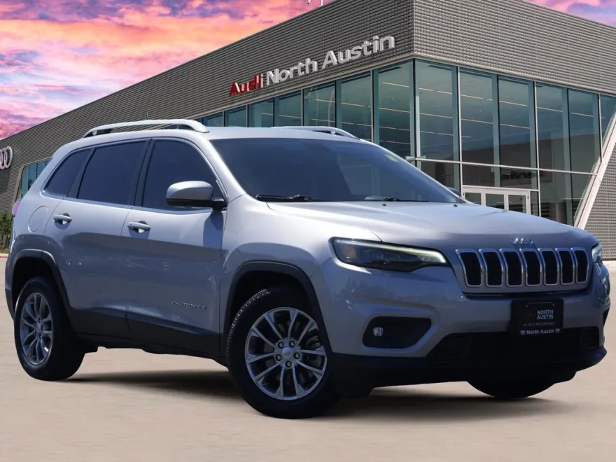 2019 Jeep Cherokee Latitude photo 1