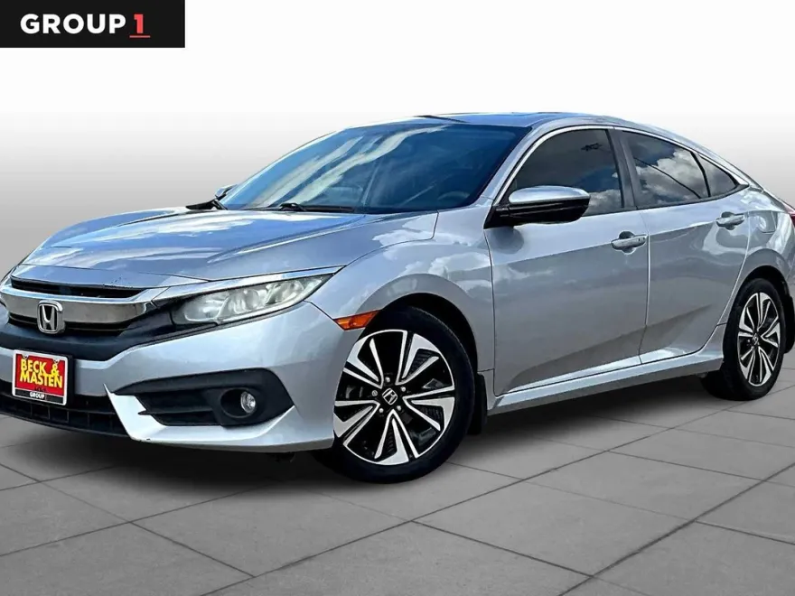 2016 Honda Civic EX-T photo 1