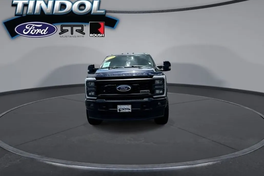 2024 Ford F-250 photo 1