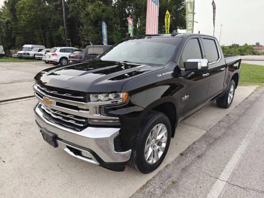 2020 Chevrolet Silverado 1500 LTZ photo 1