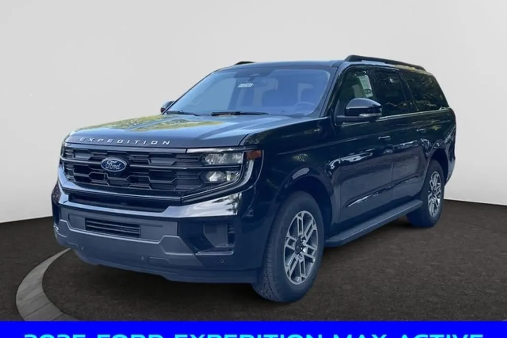 2025 Ford Expedition MAX photo 1